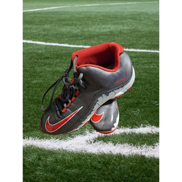 Boy's Nike Football Cleats Alpha Pro 2 Mid Gray/White Red Skin Size 5.5Y - Picture 3 of 6